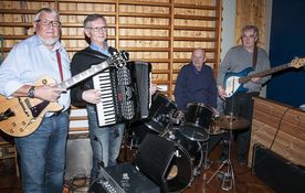 Stjernen: Mellvin Steinsvoll, Torvald Jørstad, Eyvind Lervold og Jan Erik Frisvoll.