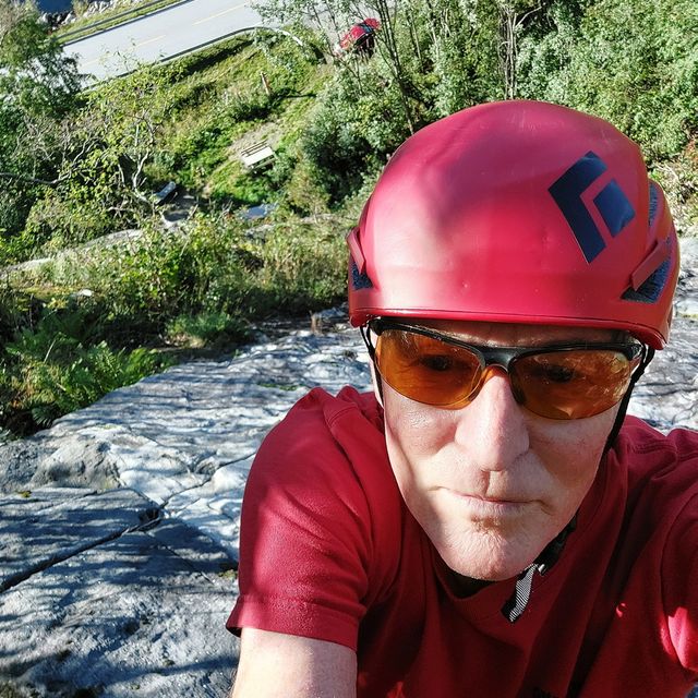 Bjørn Magne under borring av ruta