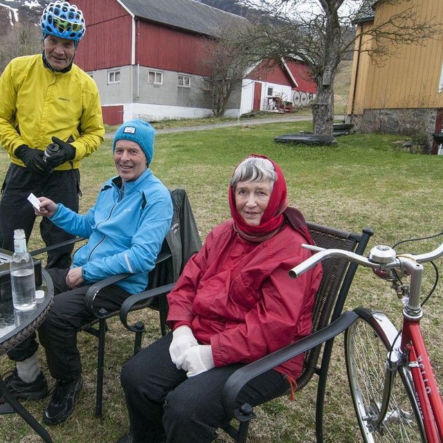 Eldste deltakar, 90 år gamle Jenny Øverås.